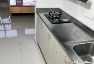 一楼车库 家庭式装修 房间大 - 南通28生活网 nt.28life.com