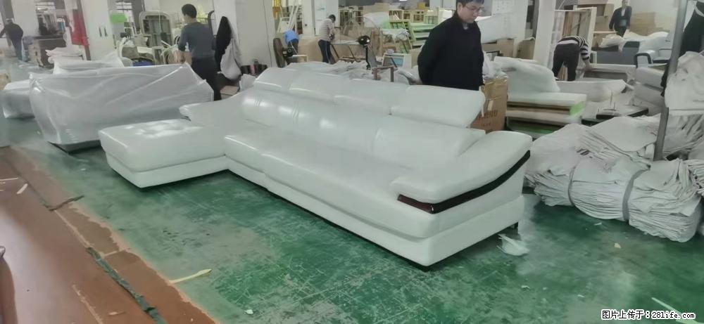 【大厂仿真皮沙发】实木框架，高回弹海绵45密度。全新包装，质量非常好，3.6米右贵妃 - 各类家具 - 居家生活 - 南通分类信息 - 南通28生活网 nt.28life.com